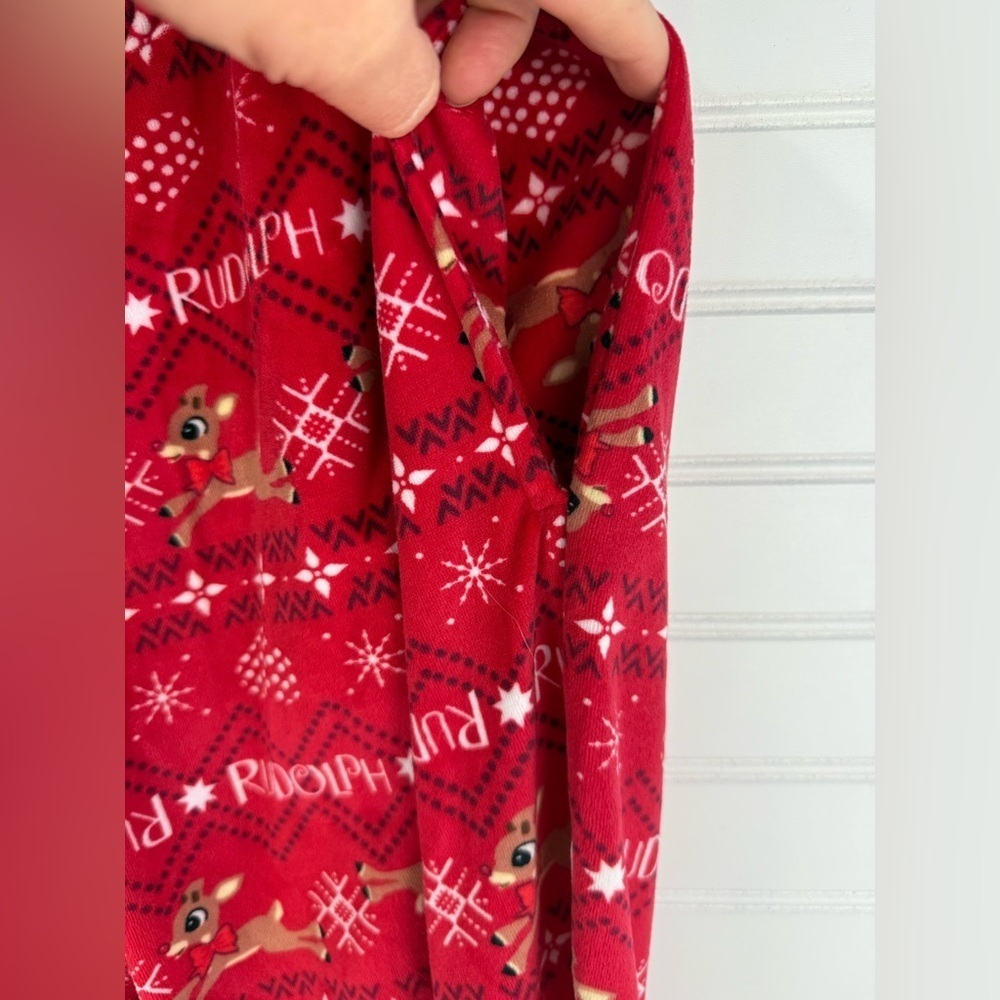 Rudolph the red nosed Reindeer, women’s red holiday pajama pants. Size XS 0-2. - Picture 4 of 4